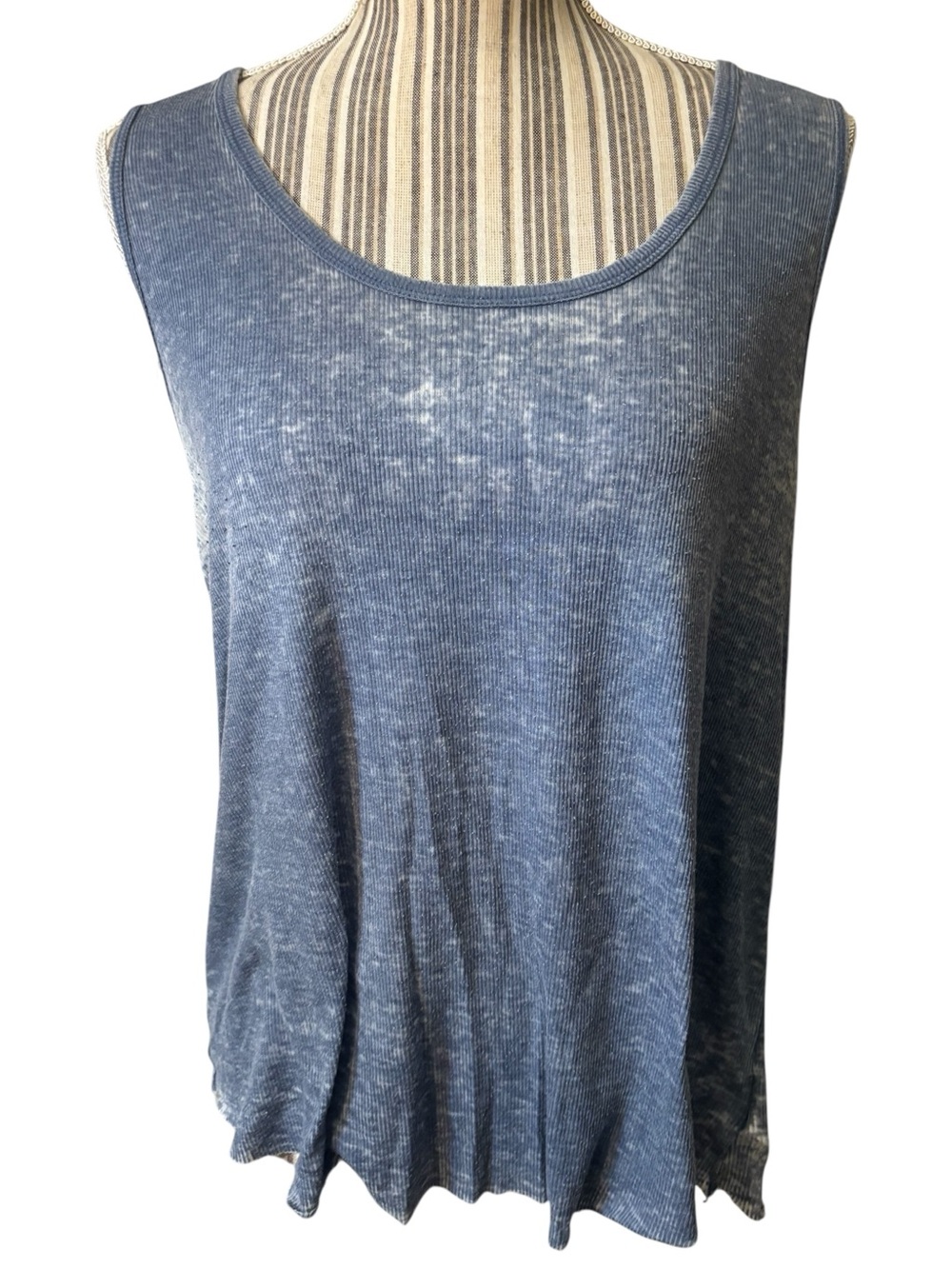 American Eagle Outfitters Tank Top Large Slub Jersey Washed Indigo Scoop Neck